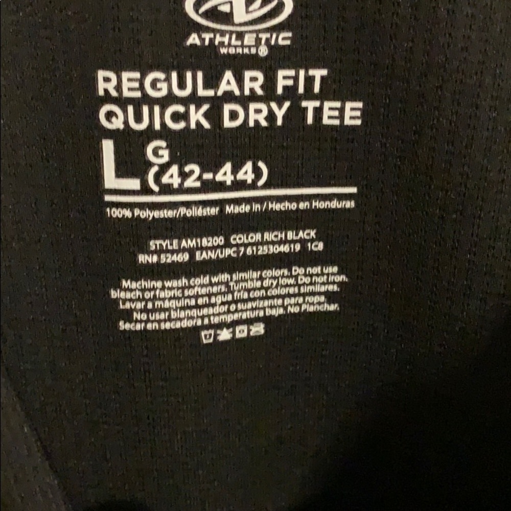 T-Shirt - Picture 3 of 5